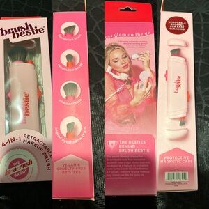 Brush Bestie 4-in-1 Retractable Makeup Brush